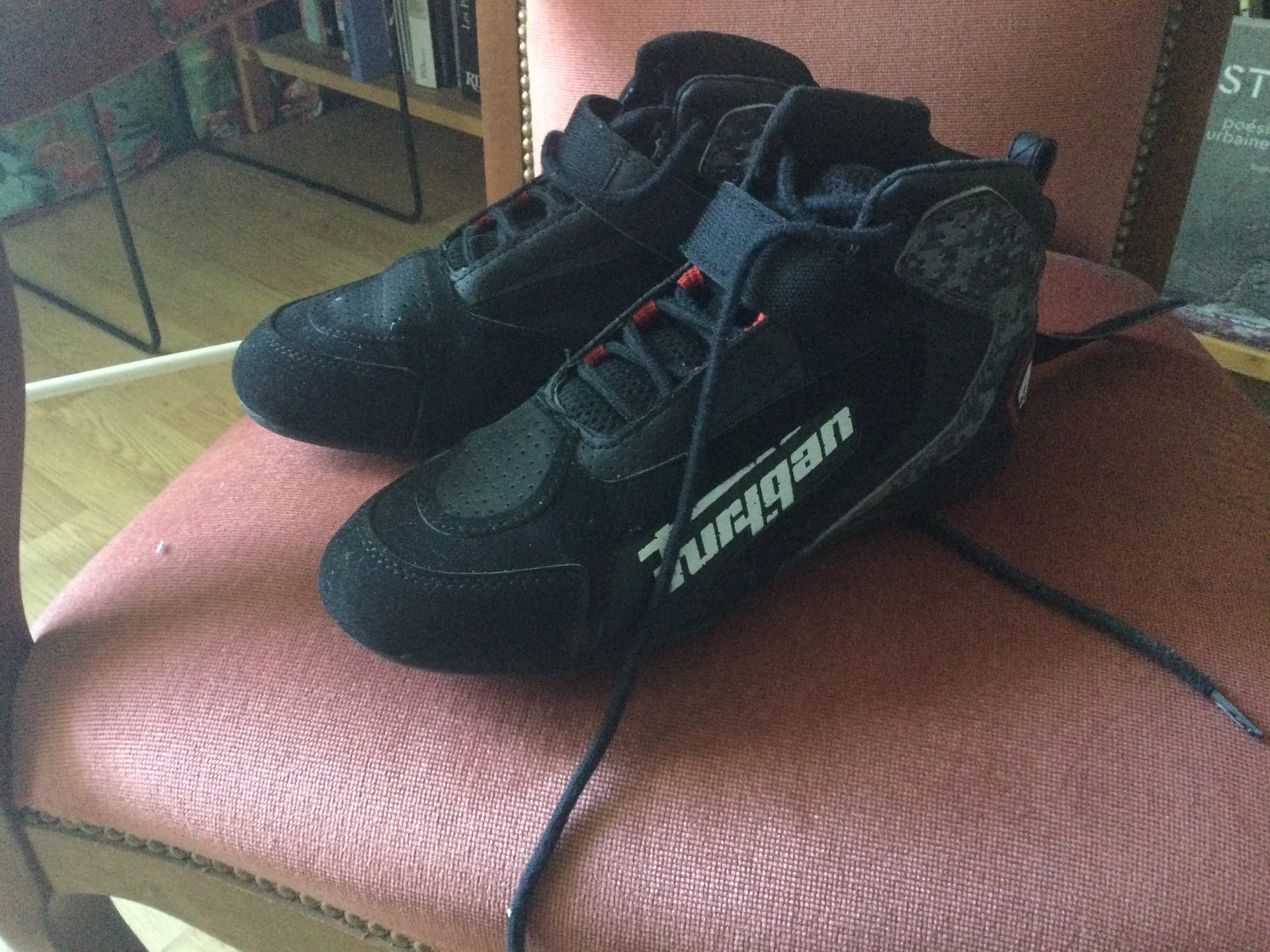 Chaussures furigan