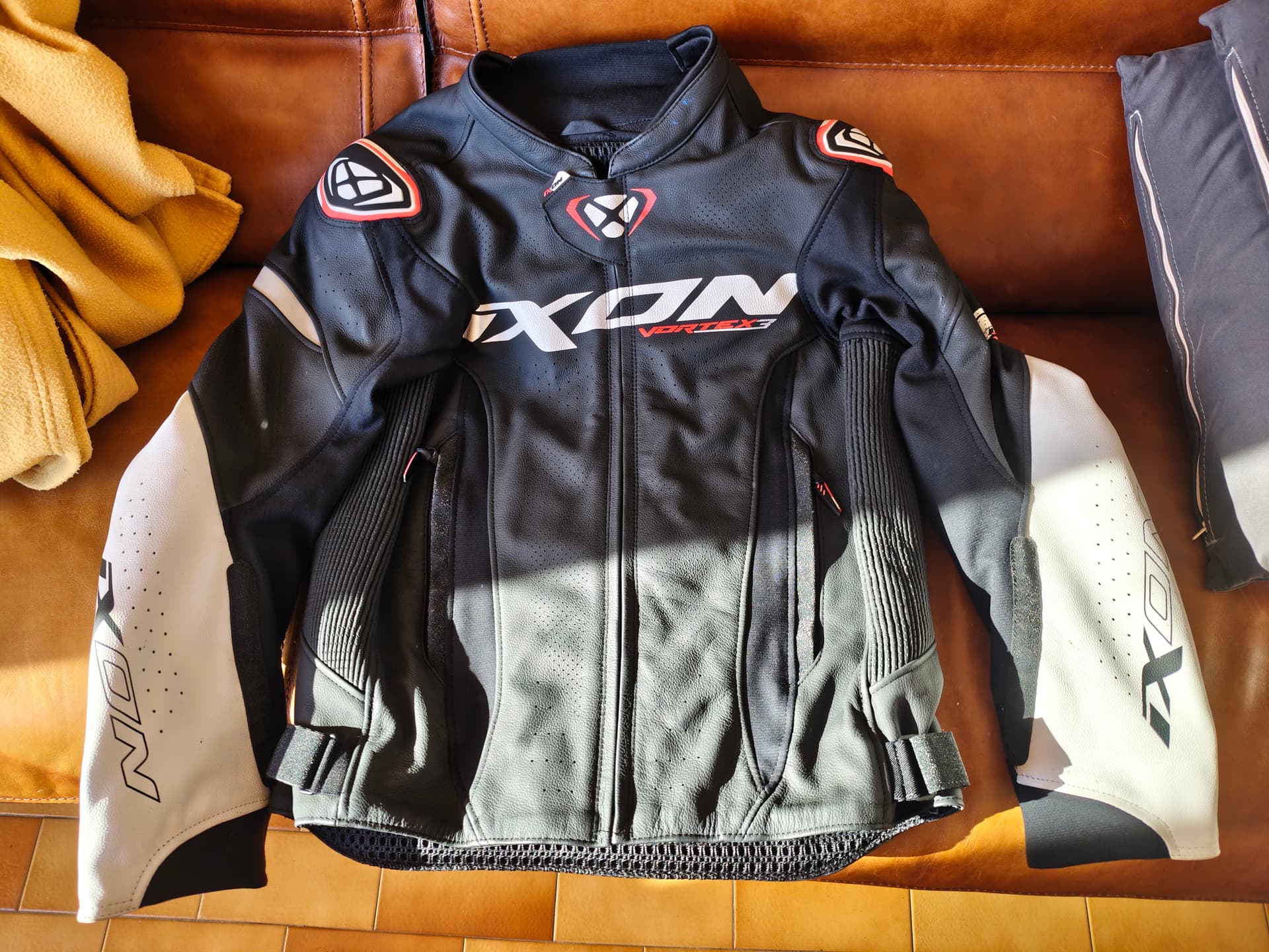 Blouson cuir Ixon vortex 3