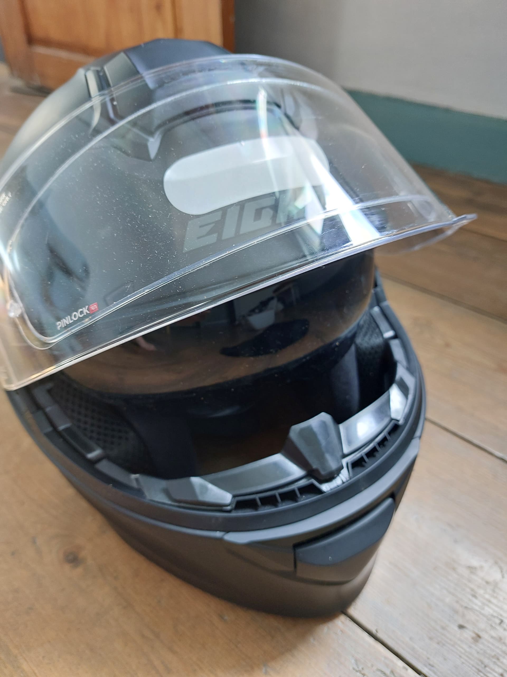 Casque Eight — photo 2/3