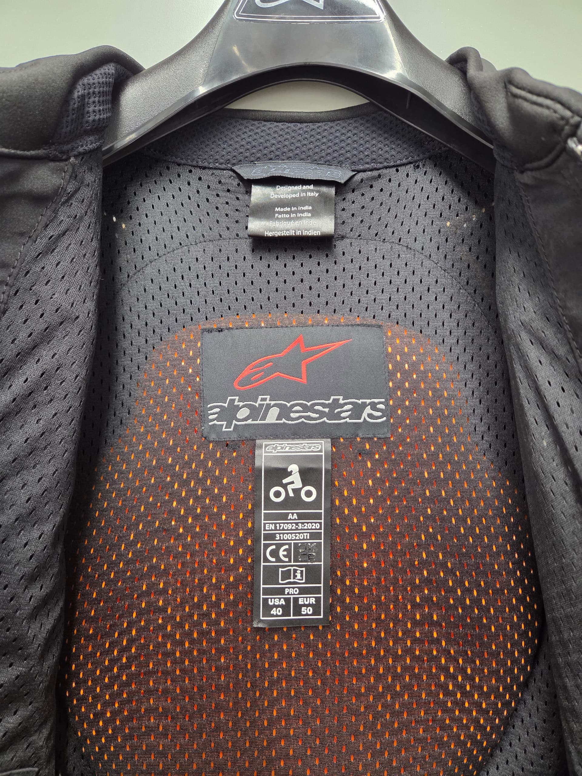 Alpinestars GP Plus R V3 cuir noir – Taille M + dorsale Furygan Motion Lab — photo 3/6