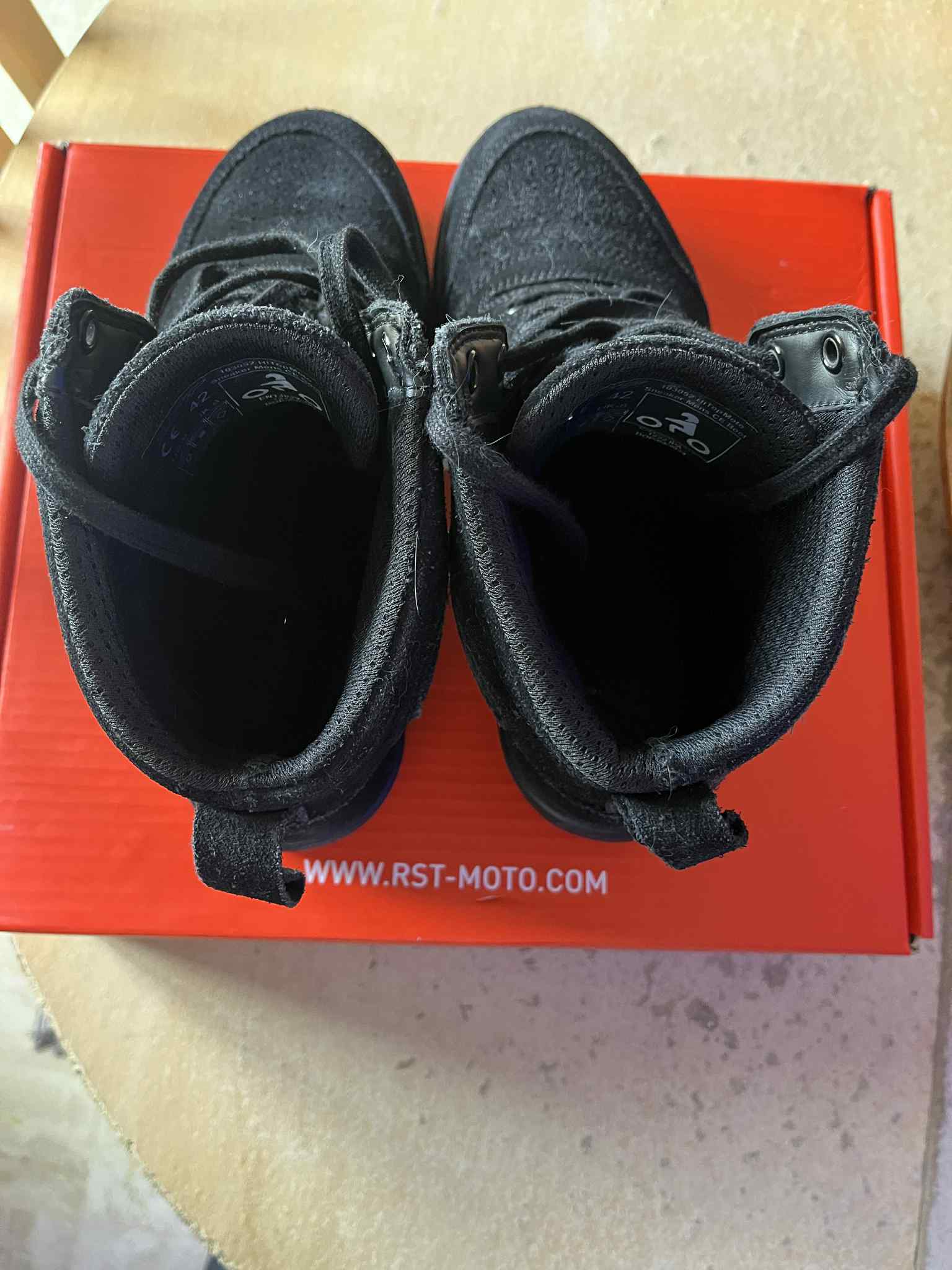 Chaussures de moto RST — photo 3/5