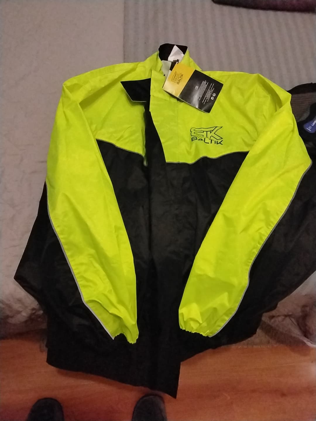 Veste pluie  neuve