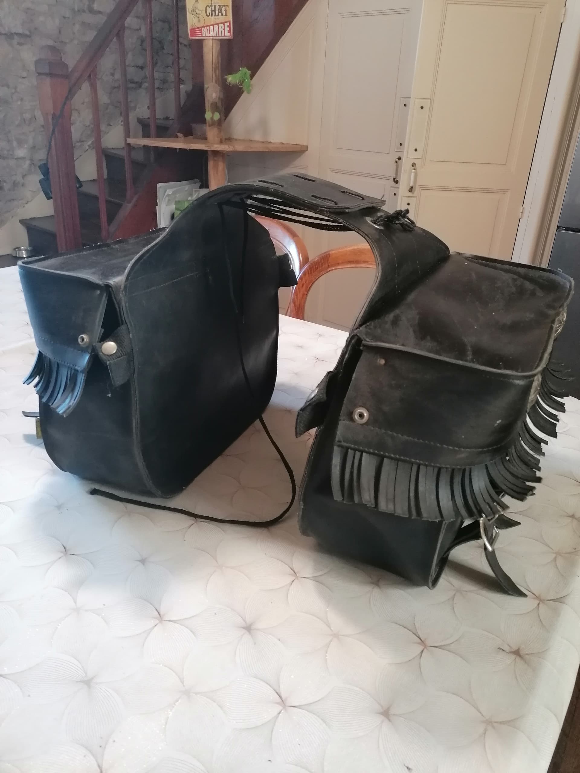 Sacoche à frange cuir