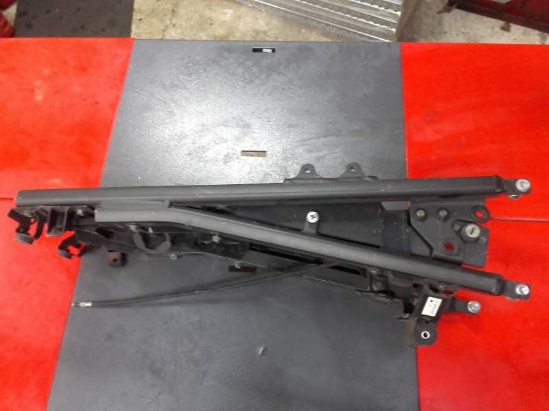 boucle arrière de cadre Yamaha 1000 FZ1 — photo 2/3