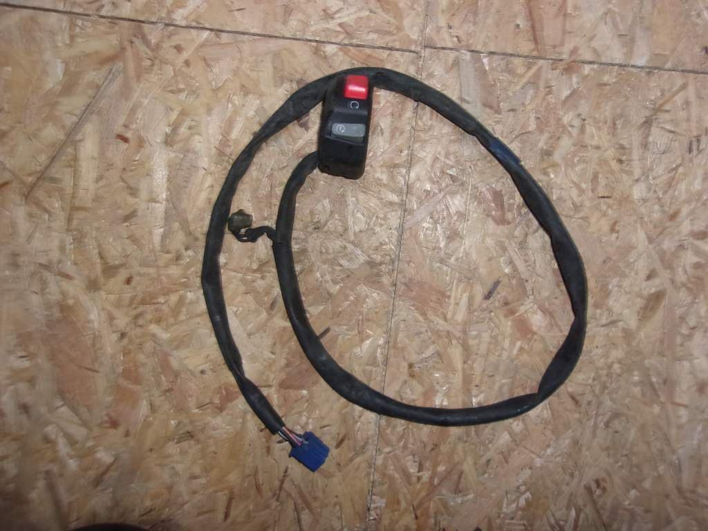Commodo droit Yamaha FZ1 — photo 1/2