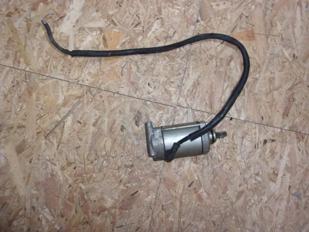 demarreur Yamaha FZ1 — photo 1/1