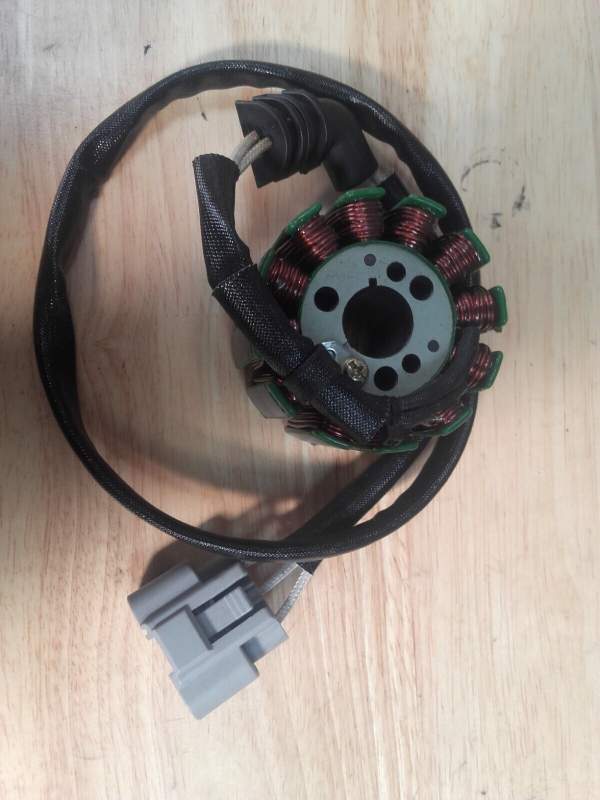 stator Yamaha FZ1 — photo 3/3