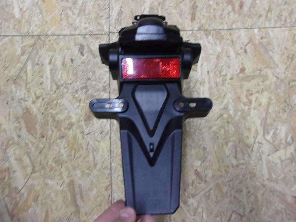 bavette arrière, support de plaque Yamaha MT07 MT-07 — photo 1/4