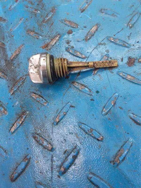bouchon de remplissage d’huile jauge YCF Dirt 110 — photo 1/1