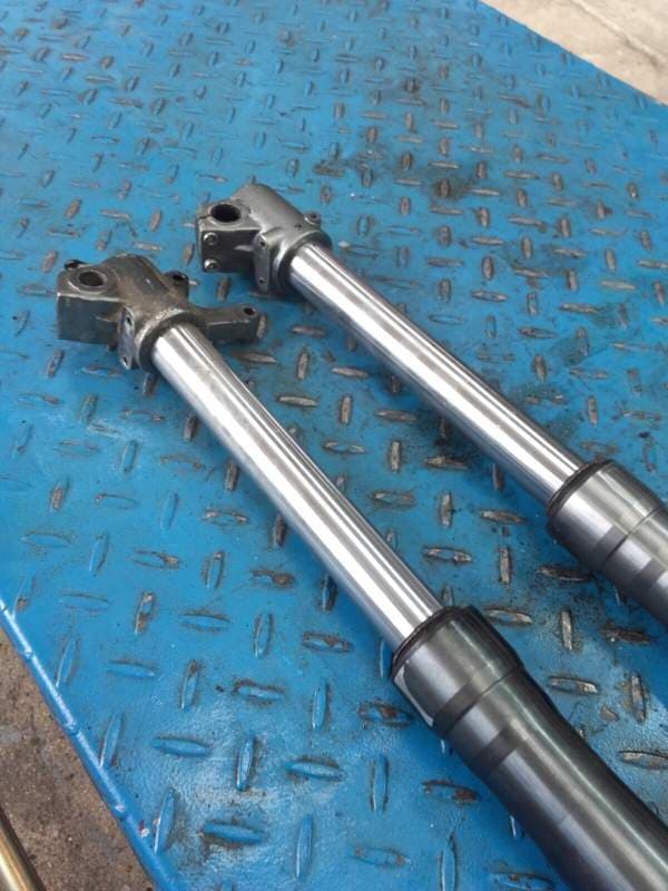 tubes batons de fourche inversée suspension avant YCF Dirt 110 — photo 4/4