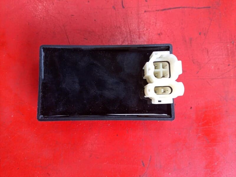 Boitier CDI allumage Generic Trigger 50 — photo 1/2