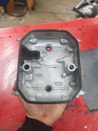 Cache culbuteurs couvre culasse avant Honda 125 XLV Varadero JC32 — photo 2/2
