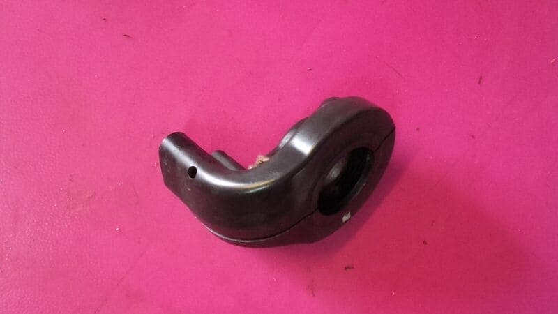 Cocotte de cables d’accélérateur Honda 125 XLV Varadero JC32 — photo 1/2
