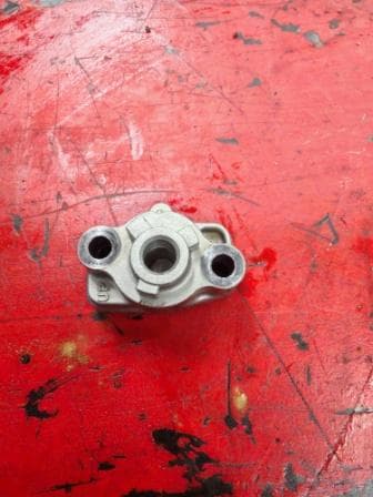 Pompe à huile Honda 125 XLV Varadero JC32 — photo 1/2