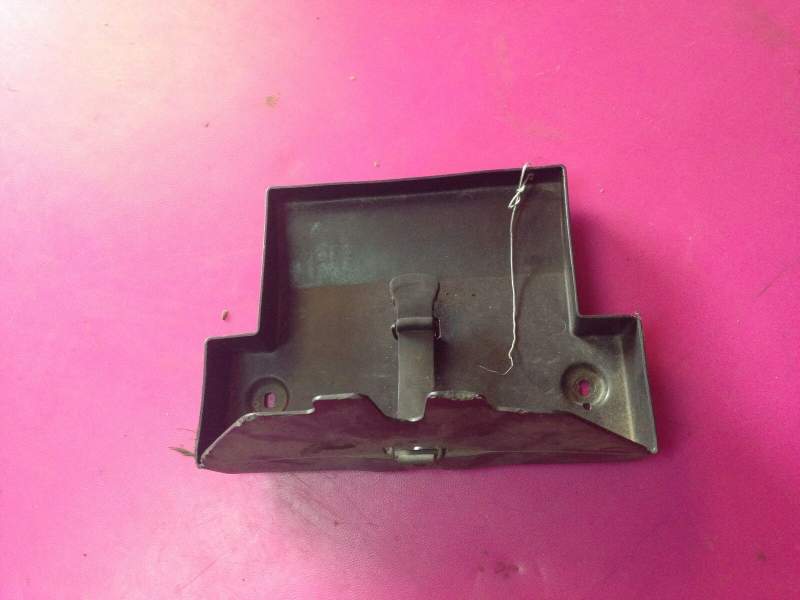casier support à outils Yamaha 600 XJ 51j — photo 1/1