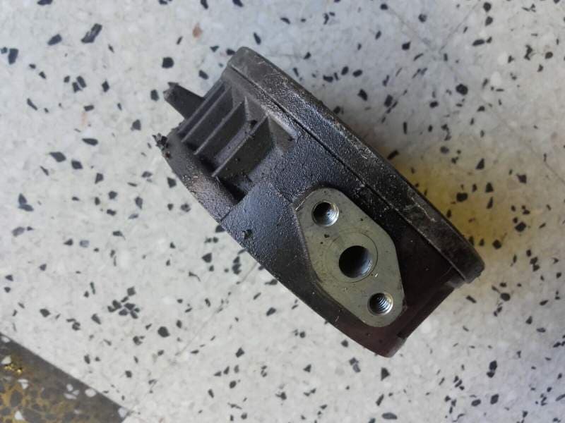 support filtre a huile Yamaha 600 XJ Diversion rj01 — photo 1/1