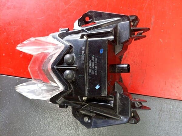 feu arrière BMW S1000RR 09-14 — photo 2/2