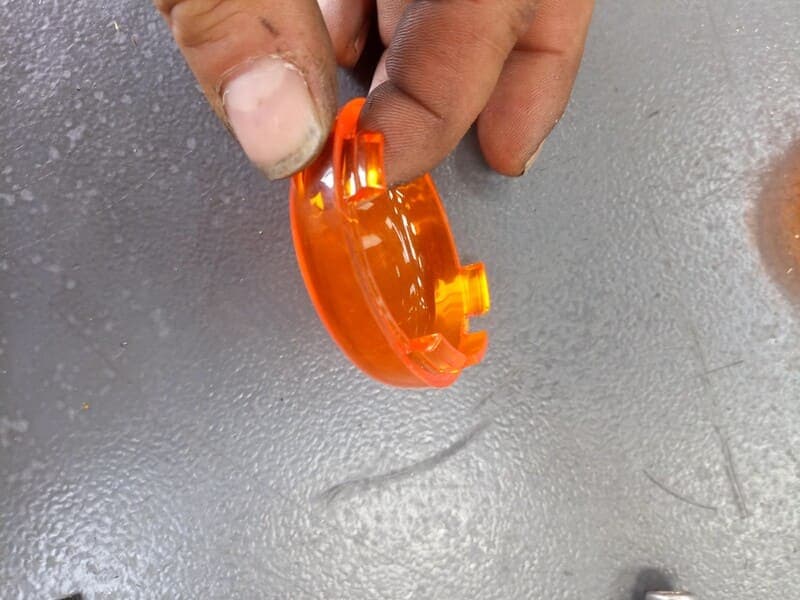 Couvercle de clignotant orange universel Harley Davidson — photo 2/2