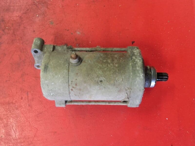 Démarreur Honda 250 CB N 78-84 — photo 1/1