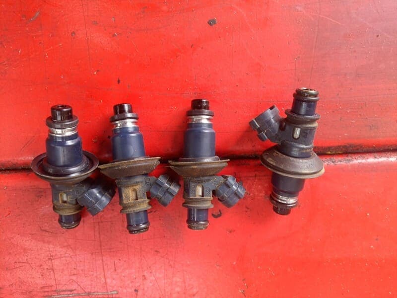 Injecteurs Honda 600 CBR 05-06 pc37 — photo 1/1