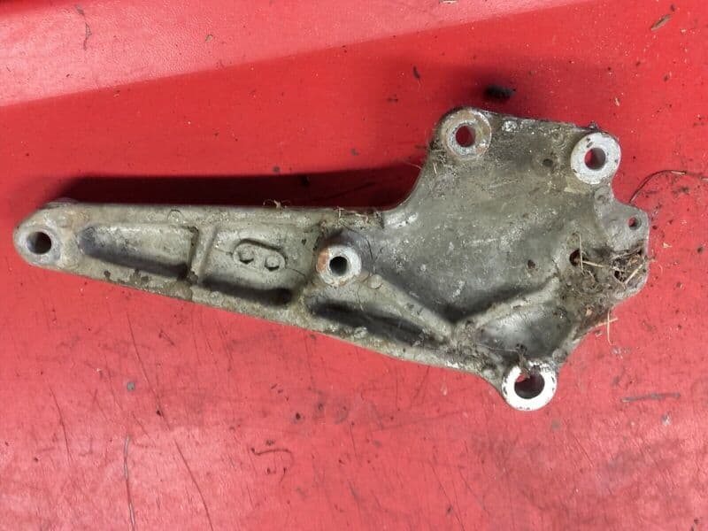 Platine cale pied droite Honda 250 CB N 78-84 — photo 2/2