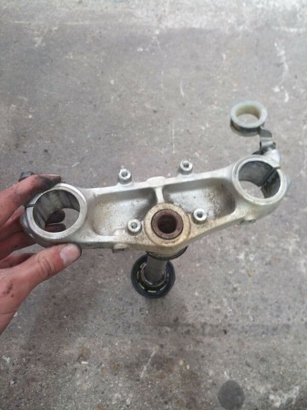 Té de fourche inférieur et colonne de direction Honda 350 XLR XL R nd03 — photo 3/3
