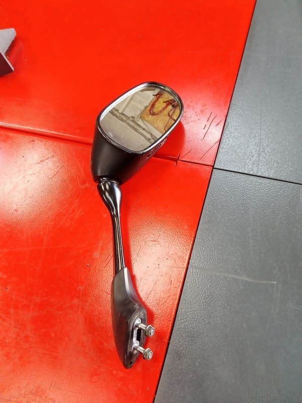 Rétroviseur droit Yamaha FZS 1000 Fazer 2003 — photo 1/3