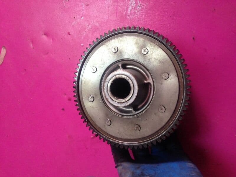 Embrayage complet Honda 400 CB N — photo 2/3