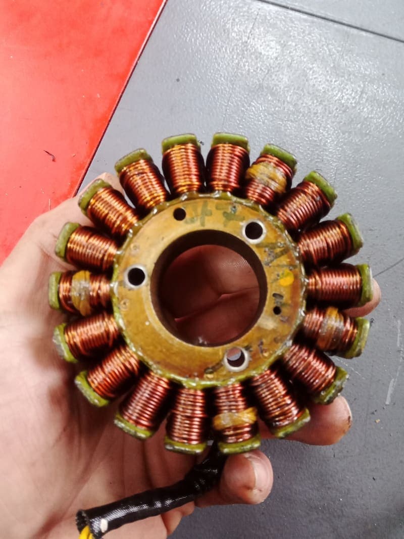 stator d’allumage KTM RC 125 04-20 — photo 2/2