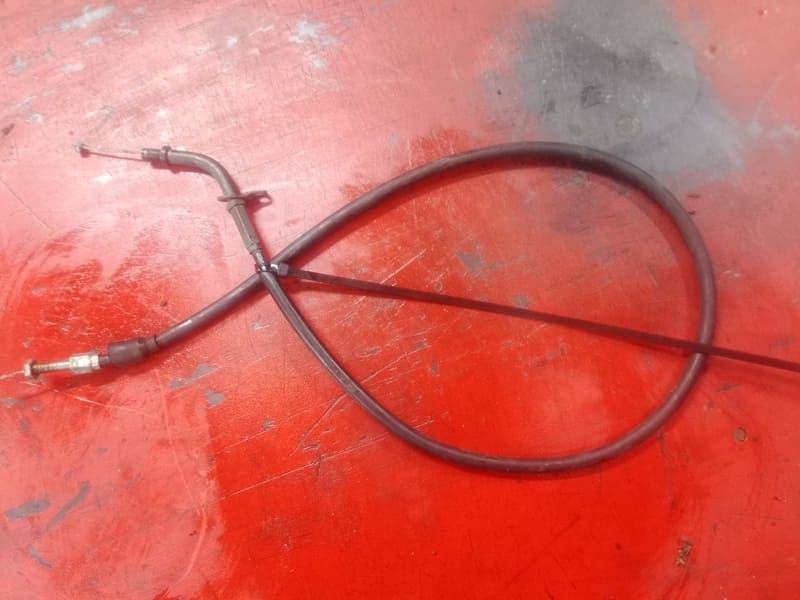 cable d’accélerateur Suzuki 750 GSXF gr78a — photo 1/1