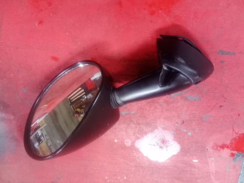 rétroviseur gauche Suzuki 750 GSXF gr78a — photo 3/3