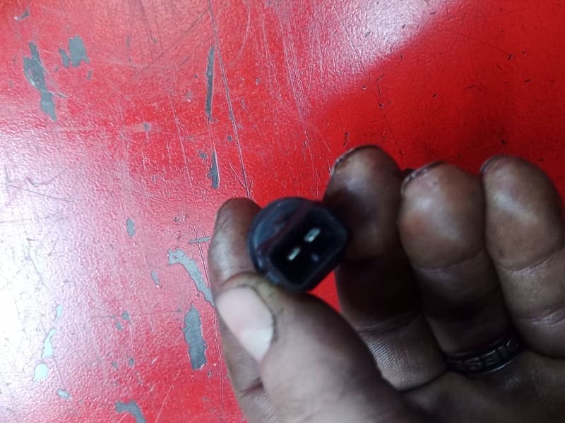 capteur sonde de température Triumph 1050 Speed triple 2015 — photo 2/3