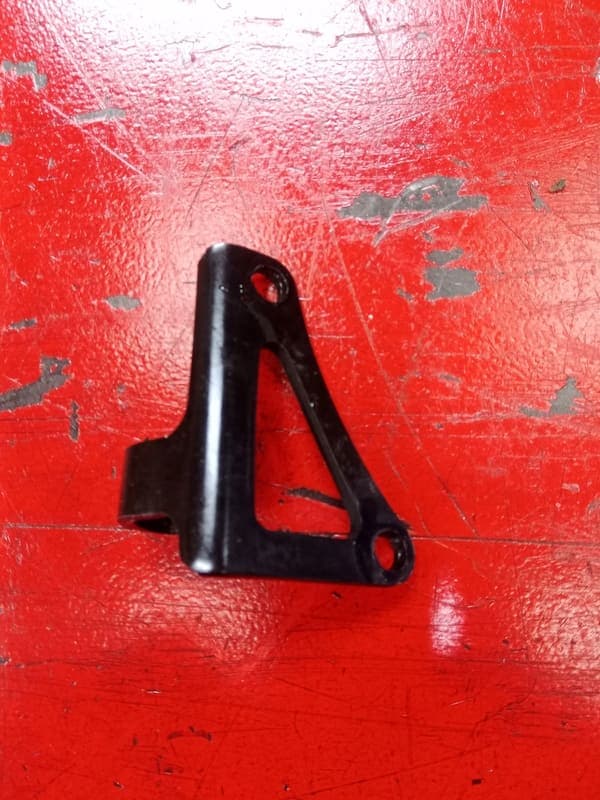 support de câble d’embrayage Triumph 1050 Speed triple 2015 — photo 2/2