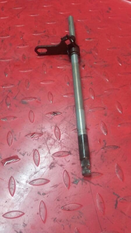 Axe de selecteur de vitesses Honda 600 CBR F pc19 — photo 1/1