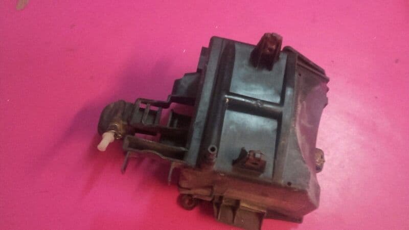 Bac à batterie Honda 600 CBR F pc19 — photo 2/2