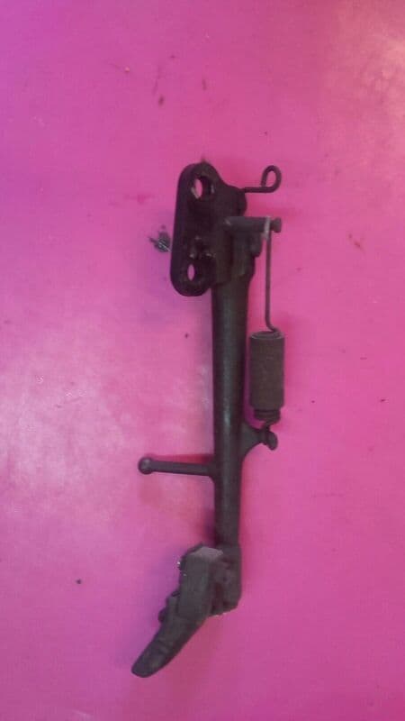 Béquille latérale avec ressort Honda 600 CBR F pc19 — photo 1/1