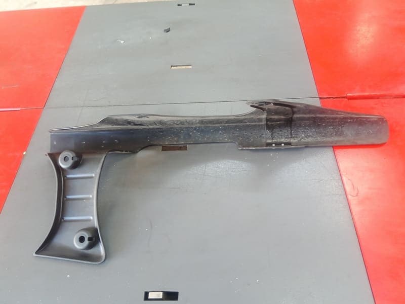 protège chaine Suzuki 650 SFV Gladius 09-16 — photo 2/2