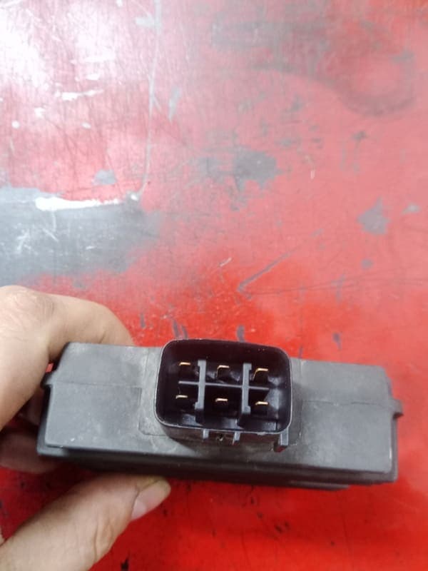régulateur de tension Yamaha r6,… sh678-11 — photo 3/3