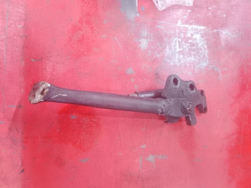 Béquille latérale courte pour moto rabaissée Yamaha FZ1 — photo 2/2
