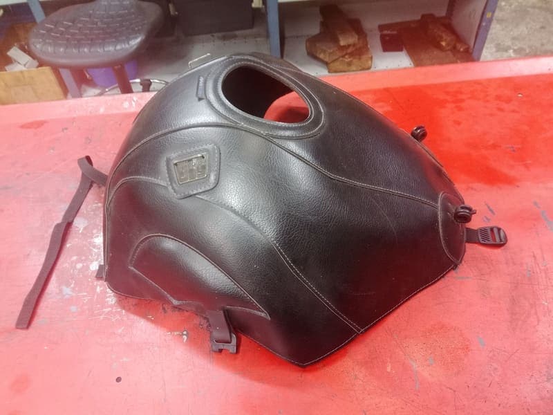 tapis de réservoir BAGSTER Kawasaki 600 ZZR — photo 1/4