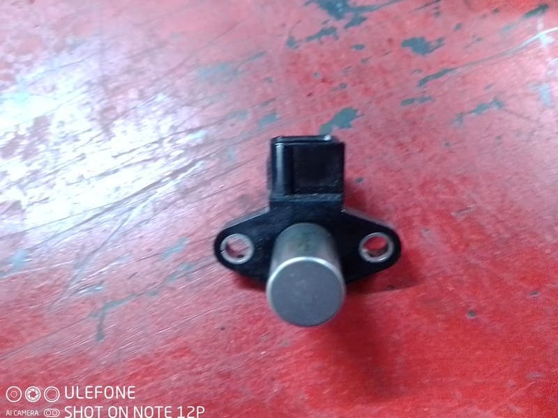 capteur d’arbre à cames Suzuki 600 GSXR K4 K5 — photo 2/2