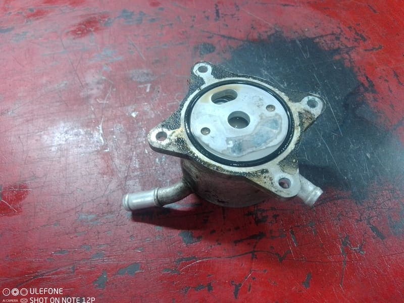 Refroidisseur d’huile Suzuki 600 GSXR K4 K5 — photo 2/2