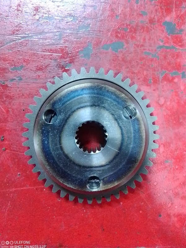 Roue libre de démarreur Suzuki 600 GSXR K4 K5 — photo 1/2