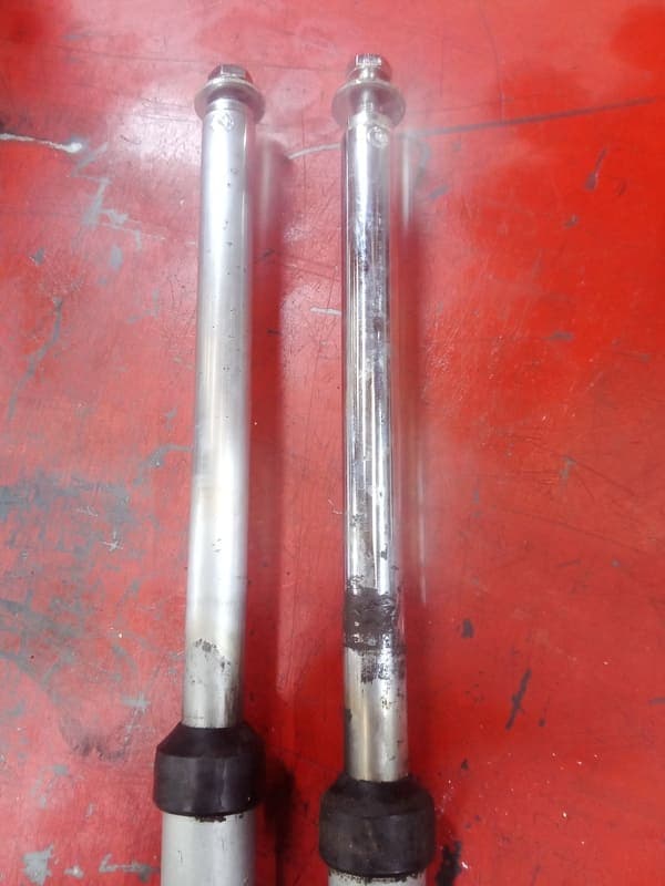 tubes de fourche Yamaha PW 50 — photo 2/3