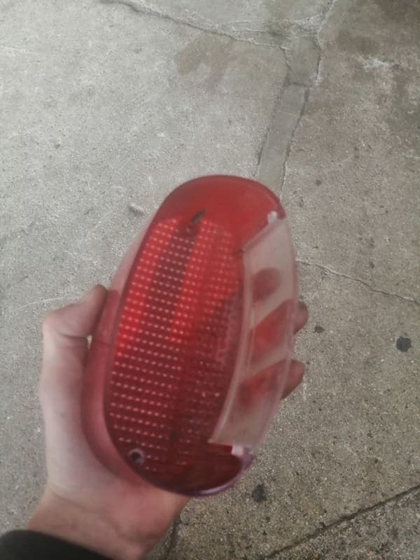 Cabochon de feu arrière Kawasaki 500 ER5 — photo 2/2