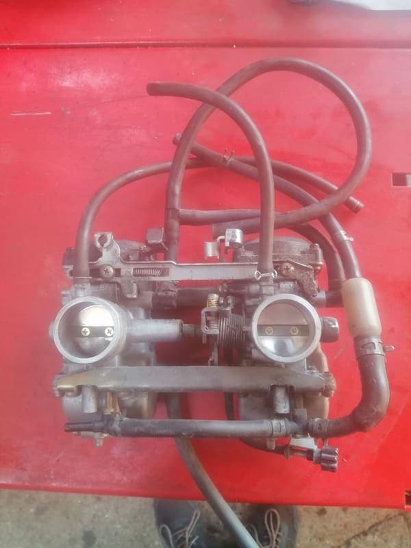 Rampe de carburateurs Kawasaki 500 ER5 — photo 1/4