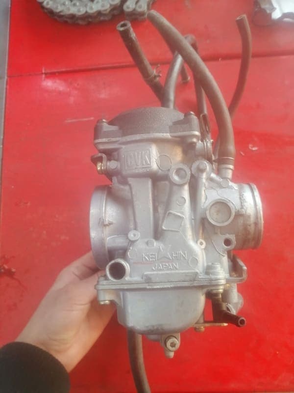 Rampe de carburateurs Kawasaki 500 ER5 — photo 2/4