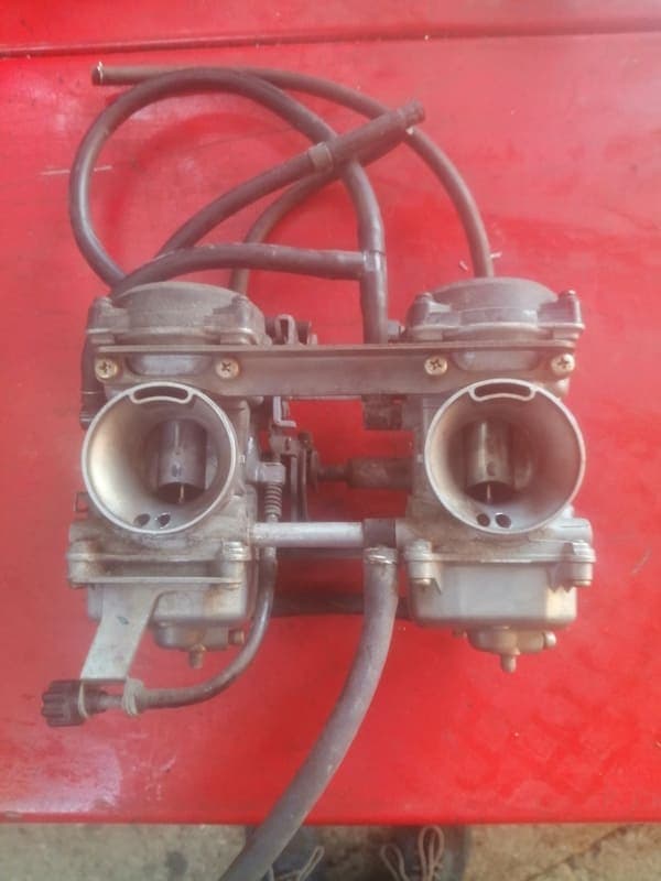 Rampe de carburateurs Kawasaki 500 ER5 — photo 3/4