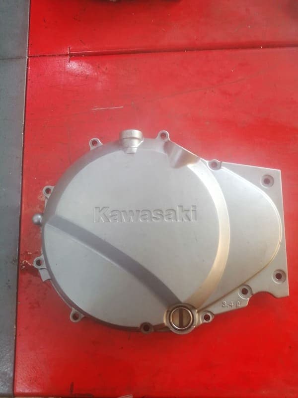 carter d’embrayage Kawasaki 500 ER5 — photo 1/1