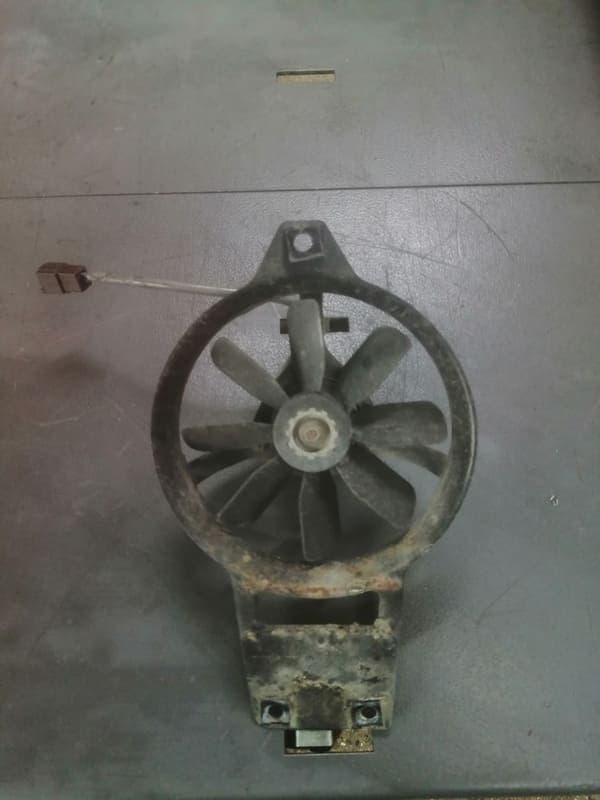 Ventilateur de radiateur Kawasaki 500 ER5 — photo 1/2
